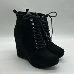 833- MICHAEL Michael Kors Suede Knee Boots Black Color Size 7
